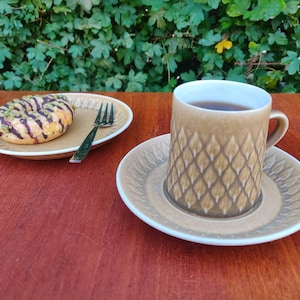 Quistgaard RELIEF Coffee Trio-set Coffee-cup with Saucer and Cakeplate -  Stamped &quot;Bing & Groendahl&quot; Denmark - Jens H Quistgaard 1970es