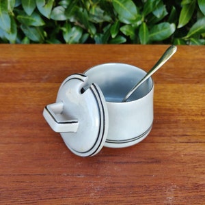 Quistgaard COLUMBIA - tarro de mermelada con tapa - Dinamarca Bing Grondahl Copenhague - Jens H Quistgaard 1970-1979