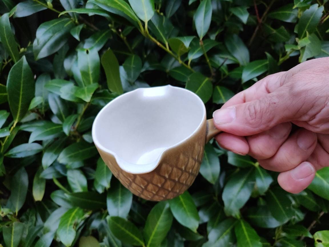 Quistgaard RELIEF - small butter gravy Pitcher with handle marke with the "Bing & Grøndahl" Logo  - Denmark  - Jens H Quistgaard 1970es