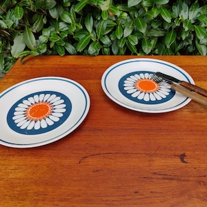 Figgjo daisy - Etsy 日本