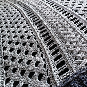 Crochet Pattern Triangular Scarf Endeis image 8