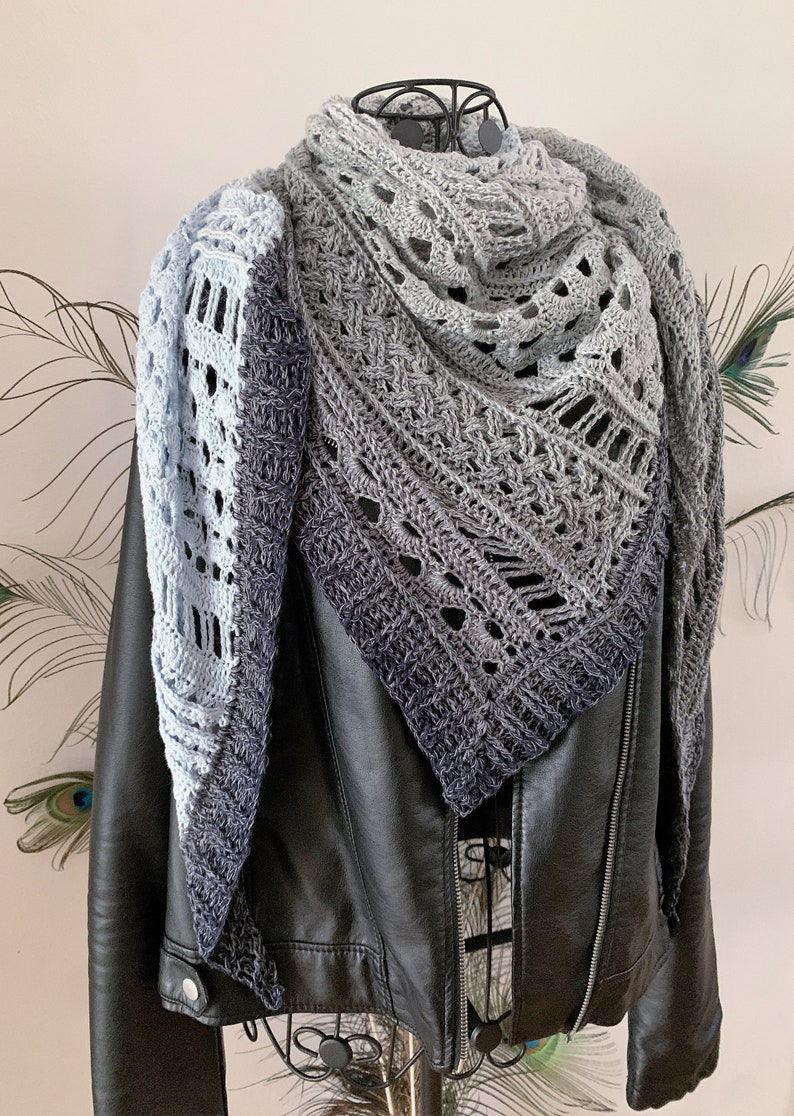 Crochet Pattern Triangular Scarf Endeis image 5