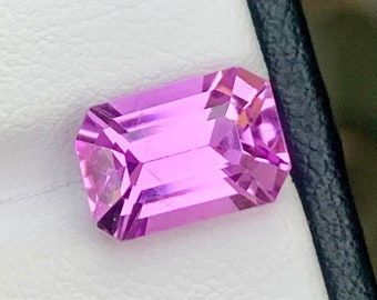 Natural Kunzite Magenta Colour Loose Gemstone , Emerald Cut Kunzite , Fine Cut For Jewelry , Kunzite October Birthstone , 4.10 Carats