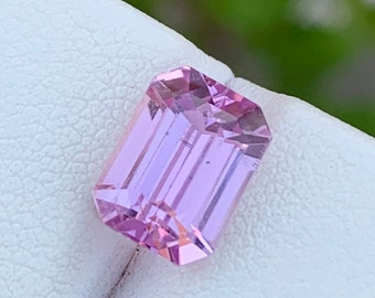 Hot Deep Pink  Kunzite Loose Gemstone , Emerald Cut Kunzite , Fine Cut For Jewelry , Kunzite October Birthstone , 4 Carats