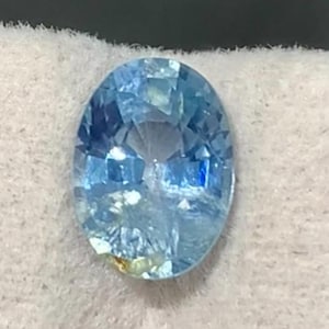 Zafiro azul aciano certificado de 2,00 quilates: piedra preciosa de talla cojín sin calentar