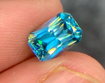 Stralend geslepen blauwe zirkoonedelsteen: 3,50 karaat, sieraden maken