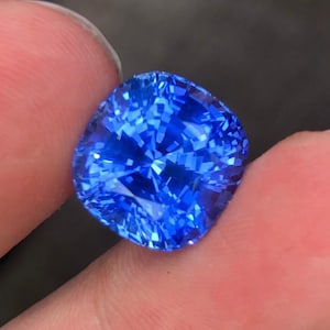 Unbehitzter Lotus Zertifizierter Blauer Saphir Edelstein Zertifizierter Kornblumen Blauer Saphir Perfekter Kissenschliff für Verlobungsring 10.24 Karren