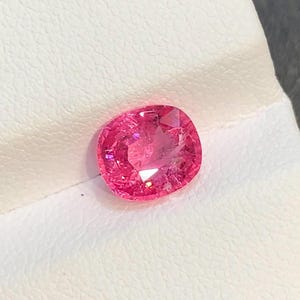 Certified Neon Pink Mahenge Spinel Gemstone: 2.09 CT Cushion Cut image 6