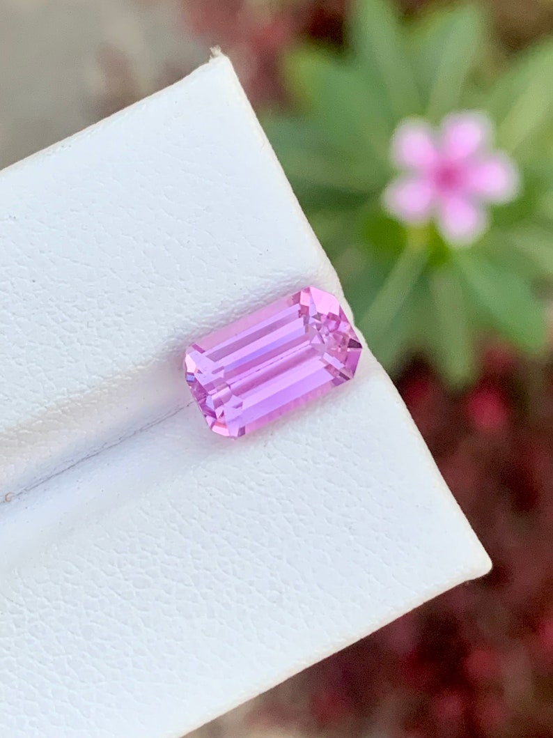 Natural Kunzite lilac / Pink Colour Loose Gemstone , Emerald Shape Kunzite , Kunzite Jewelry , Kunzite Ring October Birthstone 3.30 Carats image 6