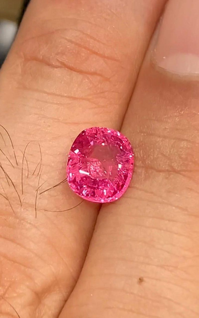 Certified Neon Pink Mahenge Spinel Gemstone: 2.09 CT Cushion Cut image 3