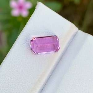 Natural Kunzite lilac / Pink Colour Loose Gemstone , Emerald Shape Kunzite , Kunzite Jewelry , Kunzite Ring October Birthstone 3.30 Carats image 3