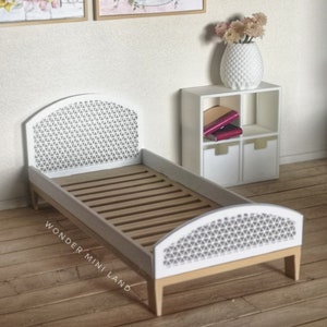 Miniature bed, maileg bed, 1:12 scale, miniatures furniture and accessories