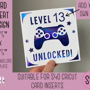 SVG: Einsteckkarte zum Geburtstag. Cricut S40 Einlegekarte. Gamer Geburtstagskarte svg. Quadratische Geburtstagskarte. Geburtstagskarte Vorlage und Umschlag.