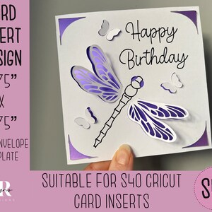 SVG: 3D Dragonfly Birthday Einlegekarte. Cricut S40 Einlegekarte. Geburtstagskarte svg. Quadratische Geburtstagskarte. Geburtstagskarte Vorlage und Briefumschlag