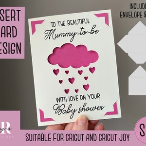 SVG: ベビーシャワー用挿入カード。Cricut Joy 対応。カードのデザインを描いて切り取ります。封筒テンプレート付き。Cricut Joy ママになるカード SVG
