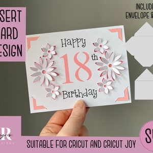 SVG: Carte d’insertion du 18e anniversaire. Cricut amical. Dessinez et découpez la conception de cartes. Modèle d’enveloppe inclus. Carte d’anniversaire Cricut Joy SVG