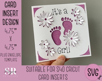 SVG: Es una tarjeta de inserción de chica. Tarjeta de inserción Cricut S40. Tarjeta de baby shower svg. Tarjeta Square Baby. Es una plantilla de tarjeta de chica y sobre.