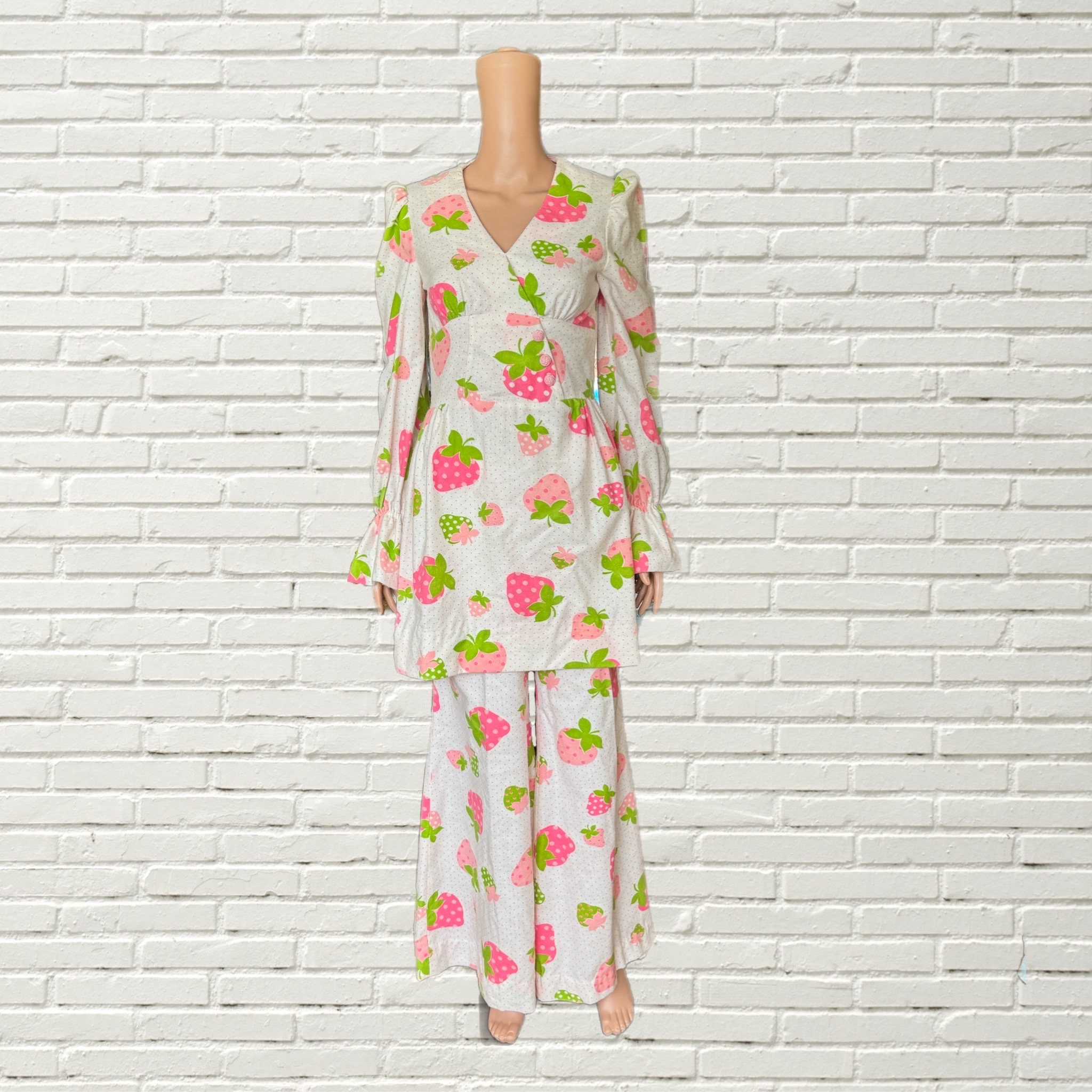 Vintage 70s Pink Strawberry Print Bell Bottom Pants and Mini Dress Two Piece Set HIPPIE