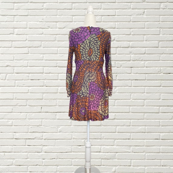 Vintage 70s Purple Mini Dress - Abstract Swirl Pr… - image 3