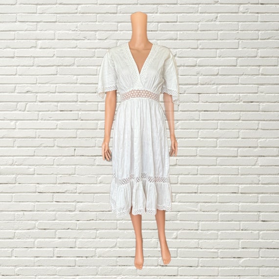 Vintage 60s Mexican Wedding Dress - White Pintuck 