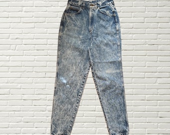 Vintage 80s Acid Wash Jeans - Chic High Rise Tapered Leg Grunge Denim