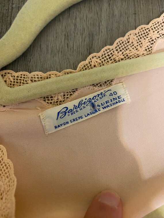 Vintage 40s HEART POCKETS Bed Jacket - Pink Rayon… - image 8