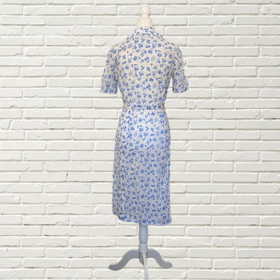 Vintage 60s Novelty Print Cotton Day Dress - Whit… - image 3