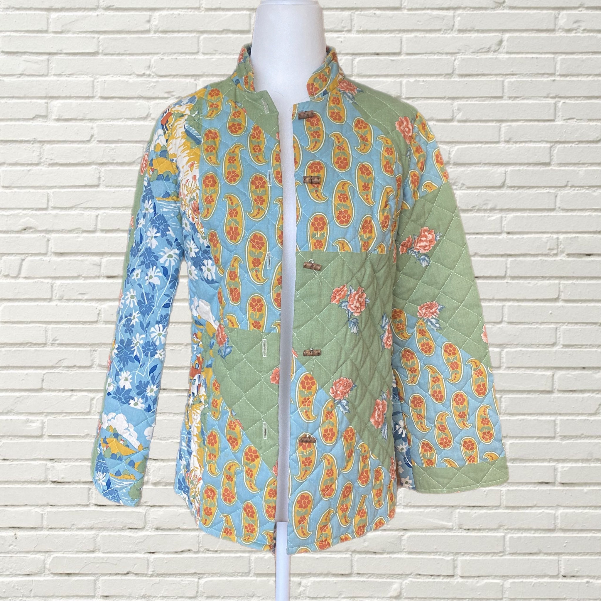 Vintage 70's Quilted Jacket - Floral and Paisley Print Size S - Etsy