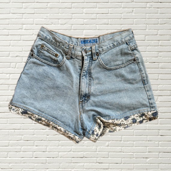 Light wash jean shorts sale