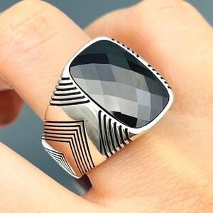 Svart zirkonring i sterlingsilver: Turkiska handgjorda herrsmycken
