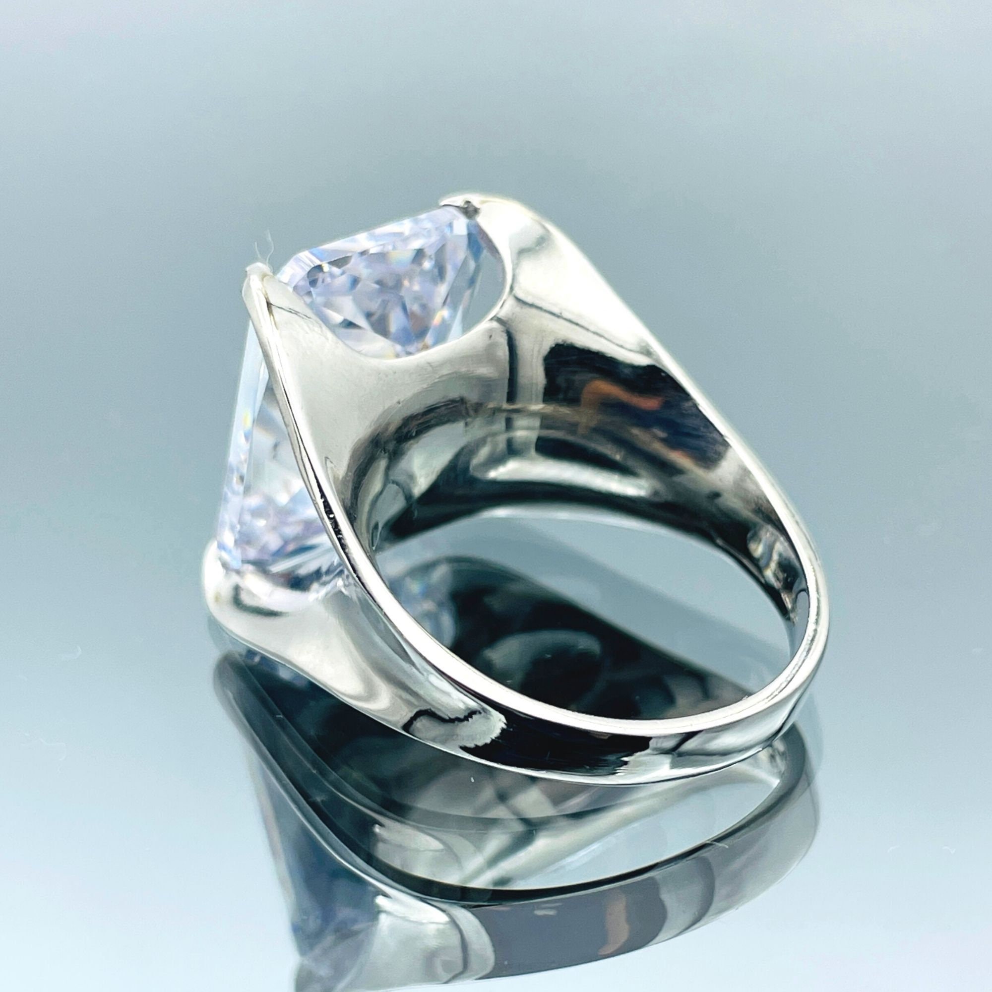 White Zircon Big Stone Womens Ring, Silver Handmade Ladies Ring, 925k Sterling Silver Authentic Ring, Womens Jewelry, Gift for Her, Mom Gift - Etsy White Zircon Big Stone Womens Ring, Silver Handmade Ladies Ring, 925k Sterling Silver Authentic Ring, Womens Jewelry, Gift for Her, Mom Gift - Etsy