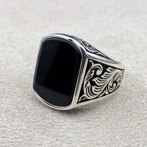 Anel masculino de prata feito à mão com pedra quadrada de ônix preta, anel elegante de estilo clássico, prata esterlina 925, anel com pedra preta, anel de joia para presente