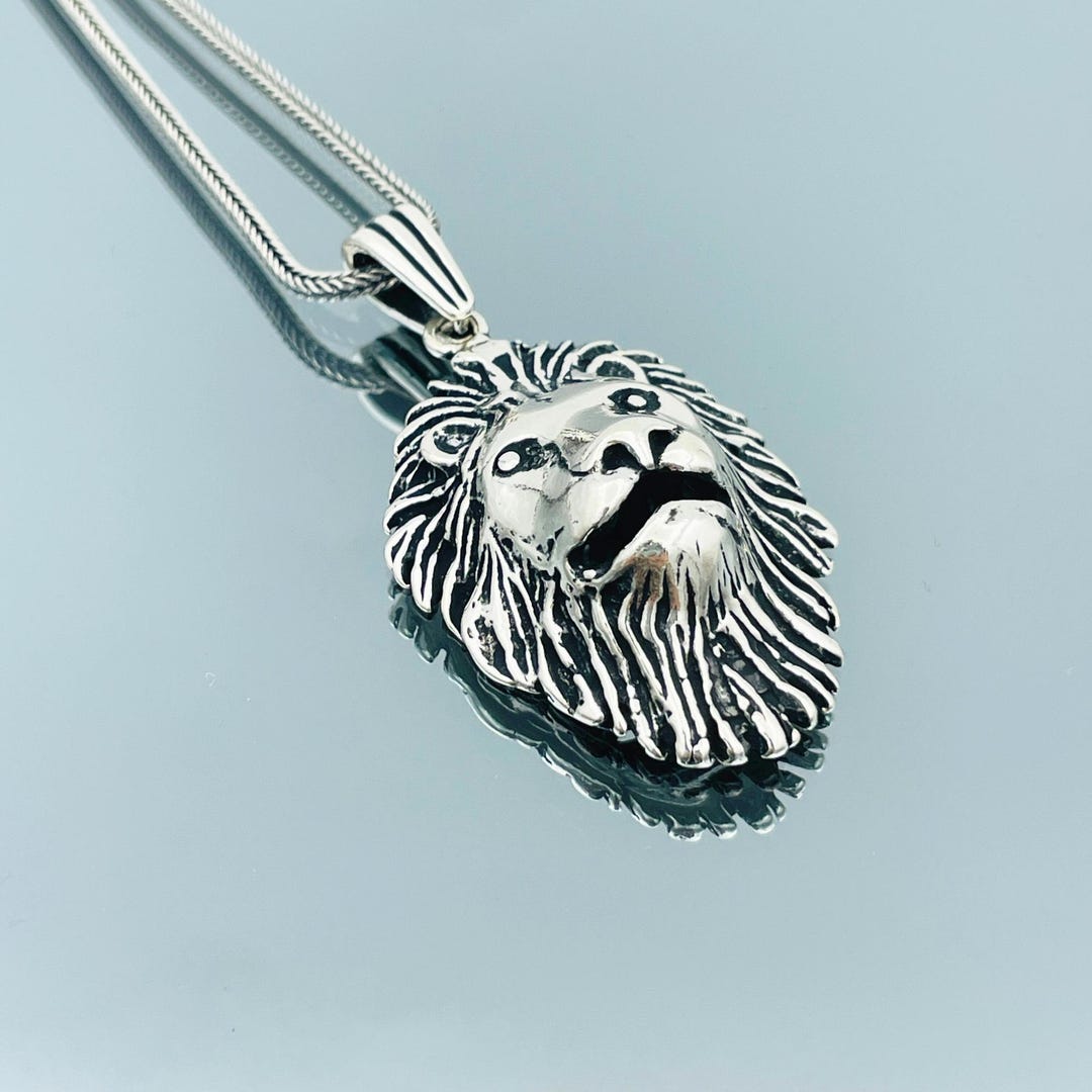 Silver Lion Head Necklace Tiny Lion necklace Cute Lion Face Pendant Necklace 30pcs-N129