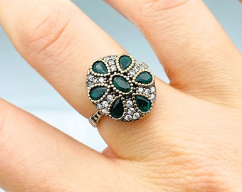 Handmade Emerald 925 Sterling Silver Ring: Ottoman Style Jewelry