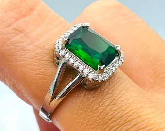 Handmade Sterling Silver Ring: Green Emerald Square Stone, Minimalist Design
