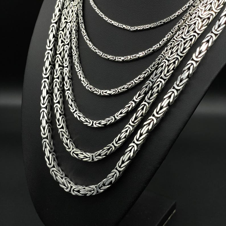 Square King Chain 4 mm