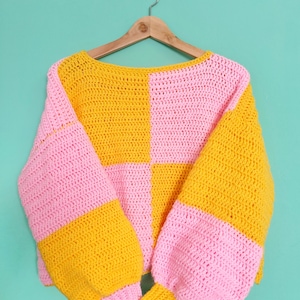 Cropped color block crochet sweater pattern image 8