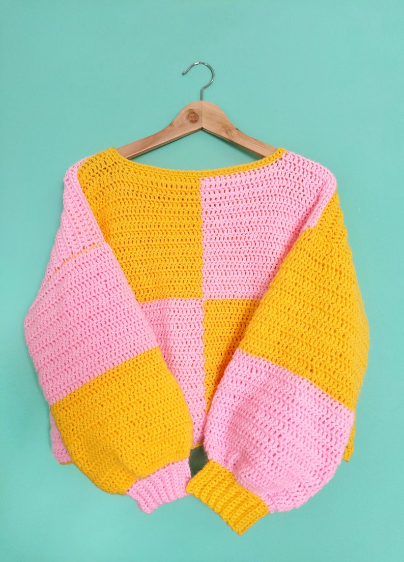 Cropped color block crochet sweater pattern image 8