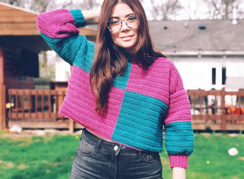 Cropped color block crochet sweater pattern image 2