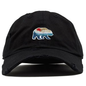 Bergbärenhut - gestickte beunruhigte Dadmütze | Outdoor Abenteuer Geschenk | Nationalpark Bärenästhetik Cap