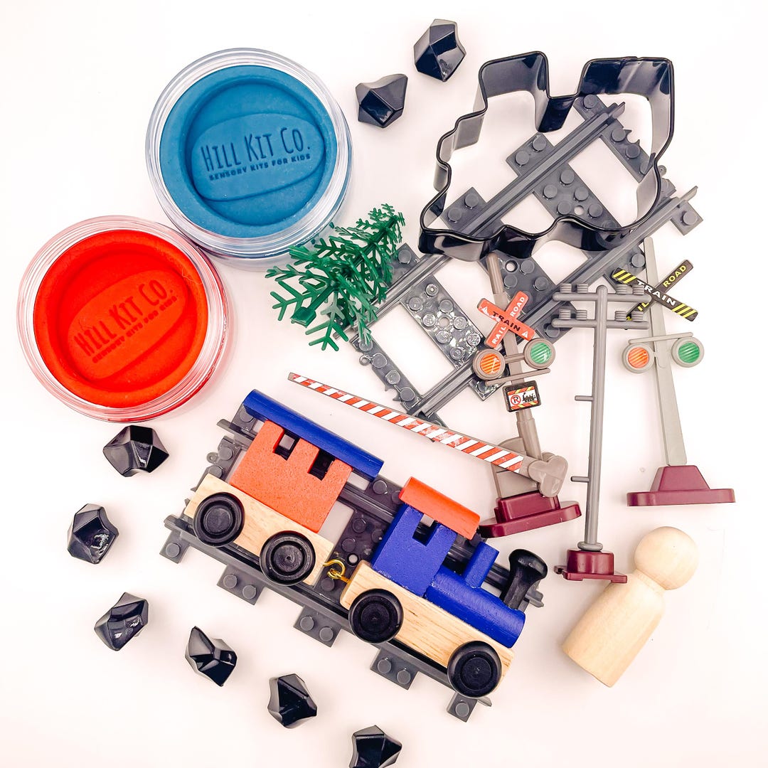 Train Play Dough Kit; Train Sensory Kit; Kid's Gift - Etsy