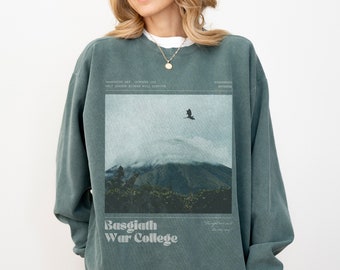 Basgiath War College Comfort Colors Sweatshirt Fourth Wing Shirt Iron Flame Violet Sorrengail Riders Quadrant Xaden Riorson The Empyrean Tee