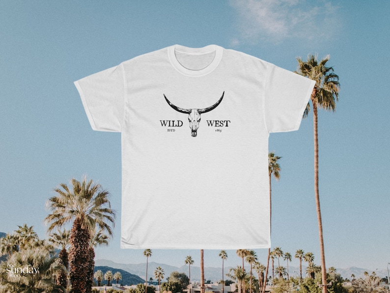 Boho Cow Skull Shirt Western Graphic Tee Longhorn Shirt Bull Skull Shirt Punchy Western Shirt Wild West Shirt Cowgirl Shirt Old West Shirt White