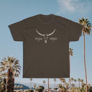 Boho Cow Skull Shirt Western Graphic Tee Longhorn Shirt Bull Skull Shirt Punchy Western Shirt Wild West Shirt Cowgirl Shirt Old West Shirt Dark Chocolate