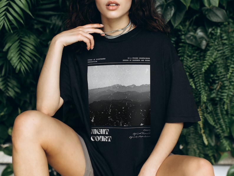 Night Court Shirt ACOTAR Comfort Colors Shirt SJM Licensed Rhysand Feyre Velaris City of Starlight Acotar Sweater Dark Romance Romantasy Black