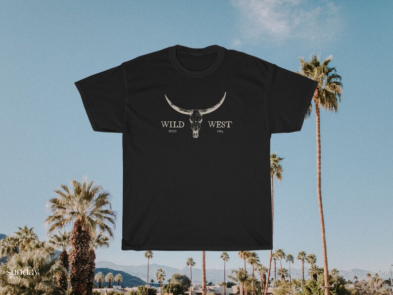 Boho Cow Skull Shirt Western Graphic Tee Longhorn Shirt Bull Skull Shirt Punchy Western Shirt Wild West Shirt Cowgirl Shirt Old West Shirt Black