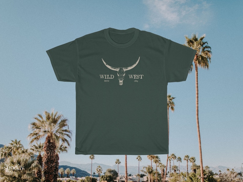 Boho Cow Skull Shirt Western Graphic Tee Longhorn Shirt Bull Skull Shirt Punchy Western Shirt Wild West Shirt Cowgirl Shirt Old West Shirt Forest Green