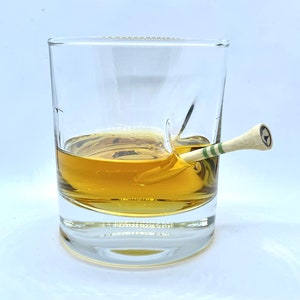 Golf Tee Whisky Glass | 11oz Heavy Base Rocks Glass with a Golf Tee Embedded | Fathers Day Golf Gift | Golf Gifts for men | Made in UK