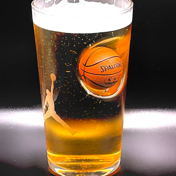 Basketball Gift | 20oz Pint Glass with Embedded mini Spalding Basketball | Made in UK | Basketball birthday gifts
