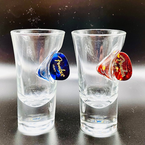 Guitar Gifts | 2 x Shot Glasses with Fender Plectrum Embedded into the Glass | Unique Gift for Guitarist | Made in Uk | Gift for Musicians